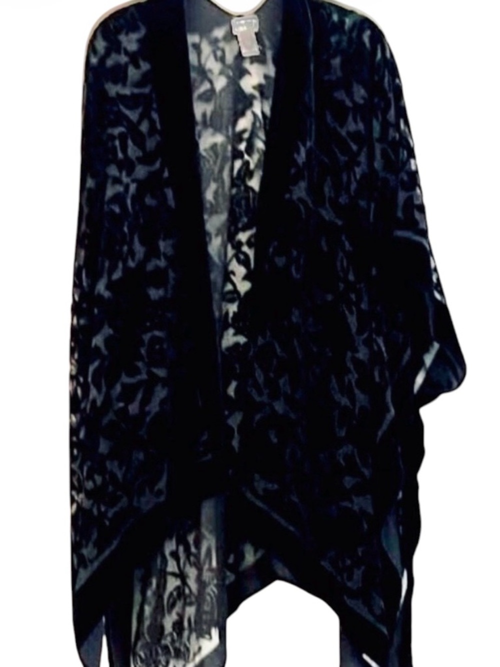 Avenue Sheer Black Velvet Wrap One Size Fit Most